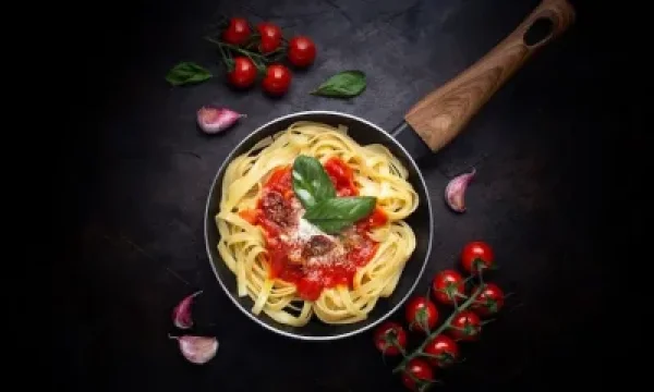 Bolognez Makarna