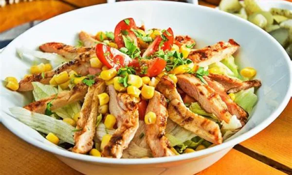 Caesar Salad con pollo